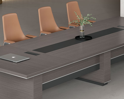 tghrt1 Conference table